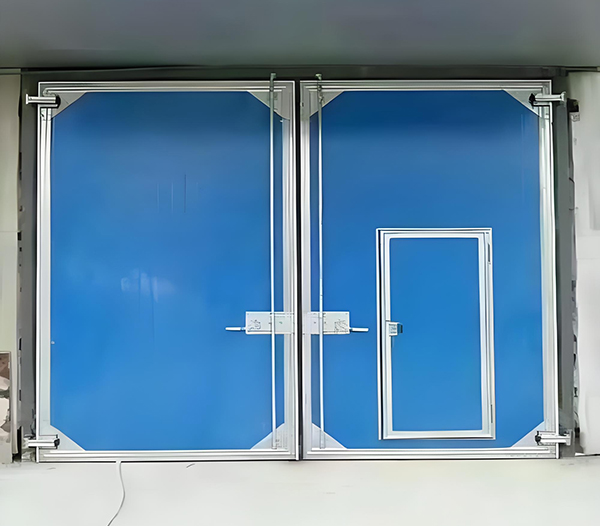 紫阳工业平开门