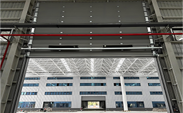 紫阳工业提升门