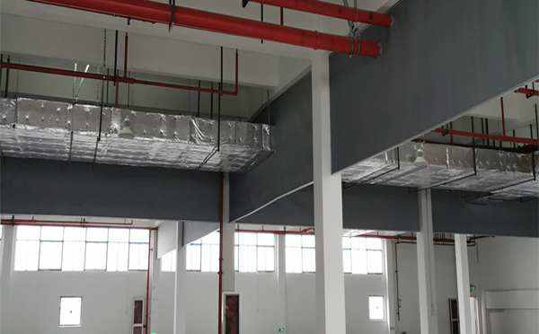 紫阳挡烟垂壁防火玻璃厚度要求