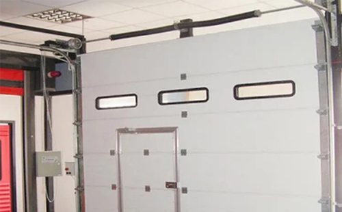 紫阳工业提升门的安装方法