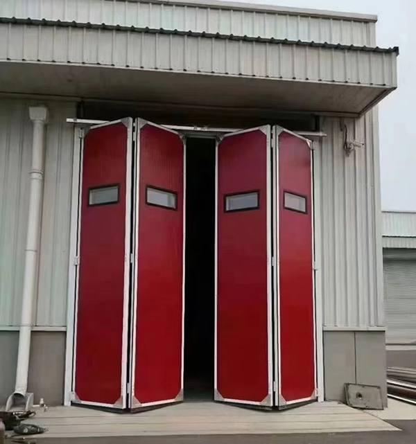 紫阳工业折叠门在大型装配车间出入口的应用实例